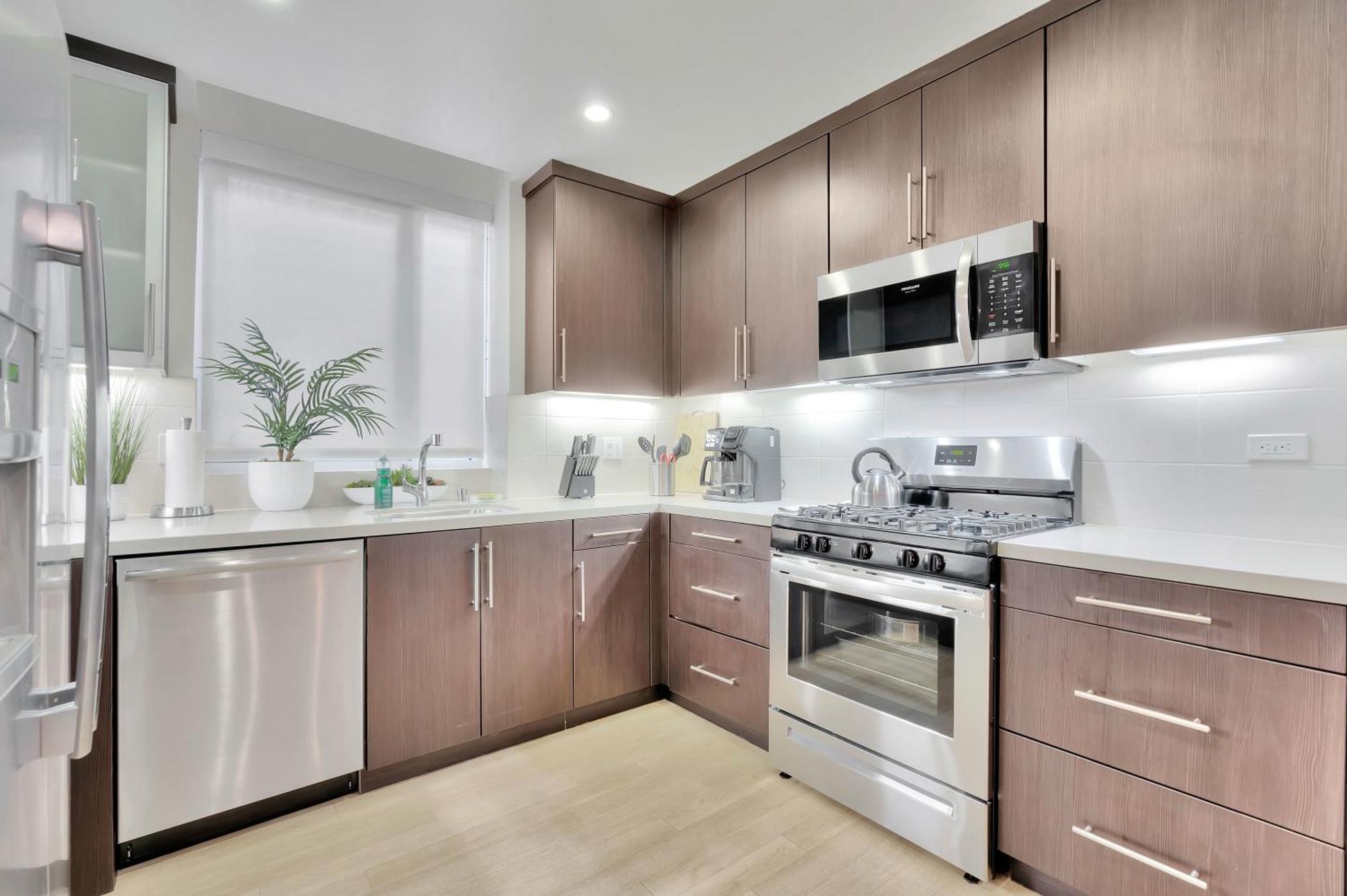 10 Cozy Heart Of Santa Monica *
